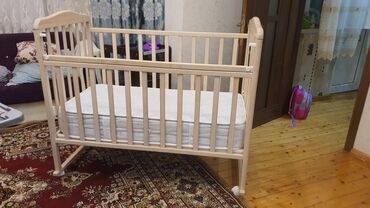 Beşiklər: Oğlan və qız üçün, İşlənmiş, Dördbucaq, Beşik, Dəst ilə, Matras ilə — 5