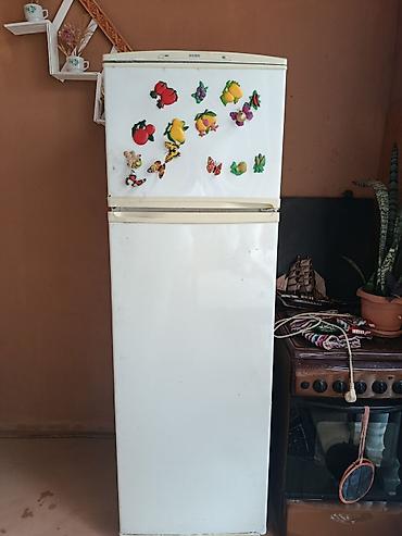mini soyuducu: Nord iki qapılı soyuducu - Üstdə dondurucu, altda əsas soyuducu bölmə — 1