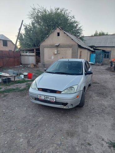 машиналар: Ford Focus: 2002 г., 2 л, Механика, Бензин, Седан