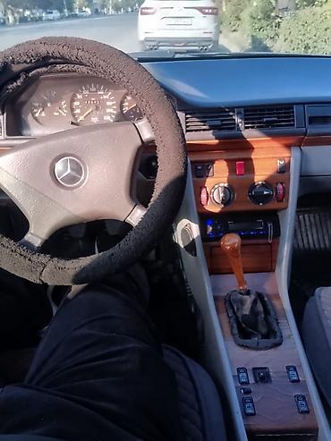 audi q7 машина: Mercedes-Benz W124: 1992 г., 2 л, Механика, Бензин, Седан — 1