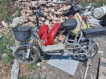 ремонт мотоциклов: Salam qiymet şərtidi.ele belə yasmisam. qara Honda işləkdi. Qırmızı — 9