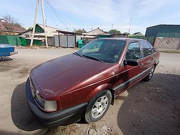 Volkswagen: Volkswagen Passat: 1992 г., 1.8 л, Кол менен иштөөчү, Бензин, Седан — 7