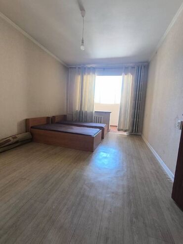 Продажа квартир: 1 комната, 35 м², 105 серия, 4 этаж, Косметический ремонт