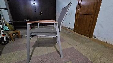 paslanmaz masa: Yay ucunHovuz ucun terrace stollari. Original xarici maldir. 6 — 3