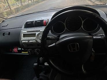 фит запчасии: Honda Fit: 2002 г., 1.3 л, Автомат, Бензин, Хэтчбэк — 6