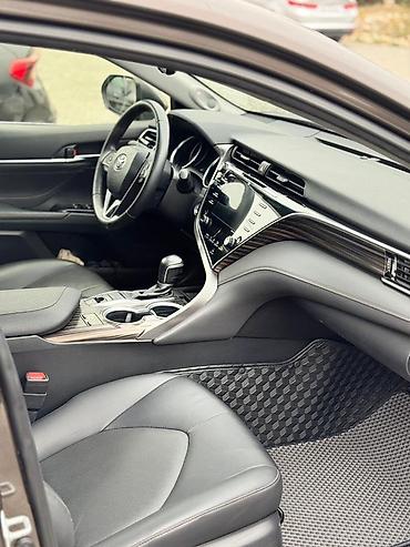 corolla 2016: Toyota Camry: 2017 г., 2.5 л, Автомат, Бензин, Седан — 2