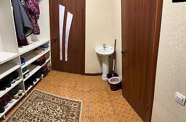 Продажа коттеджей и домов: 📍Дом в ж/м Арча-Бешик, 📌7 комнат, 128 м², участок 6 соток Участок 6 — 4