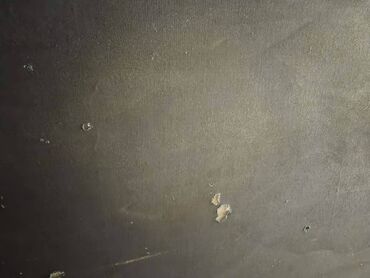 Sofe i kaučevi: Trosed manji prava koza na razvlacenje,ocuvan. Ostecena tkanina na — 5