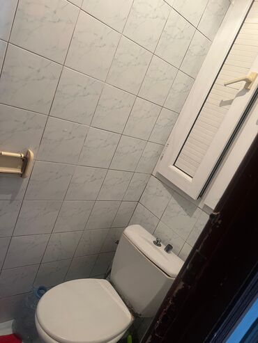 Uzunmüddətli kirayə mənzillər: Komunal daxil 130 manat 1 nəfər otaq yoldaşı xanım axtarılır Həzi — 7