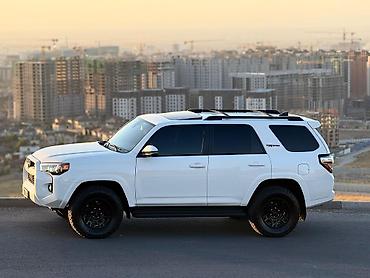 4runner: Toyota 4Runner: 2020 г., 4 л, Автомат, Бензин, Внедорожник — 5