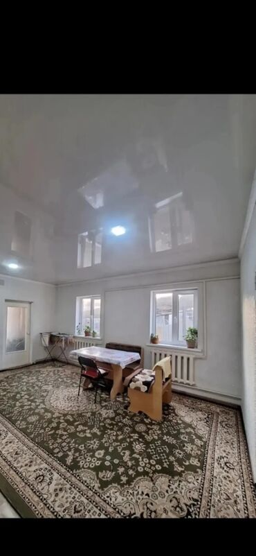 дом в ак ордо: 65 кв. м, 3 бөлмө, Унаа токтотуучу жай, Забор, тосулган
