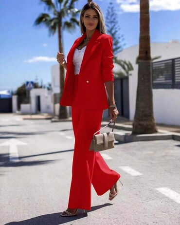 Kompleti: 3500 din — 6