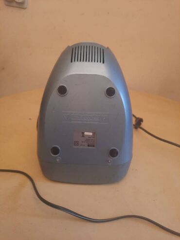 Televizori: Stari, retro mali tv/radio WatsoN, portabl televizor Stari, retro — 2