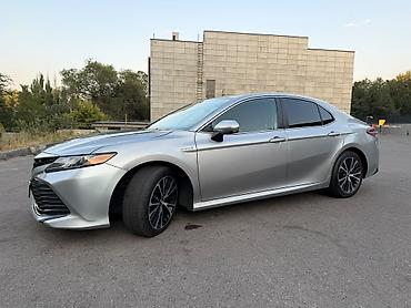 corolla 2016: Toyota Camry: 2020 г., 2.5 л, Вариатор, Гибрид, Седан — 5