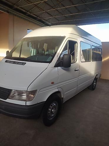 фургоны категории б: Mercedes-Benz Спринтер: 2.9 л | 1999 г. Бус — 2