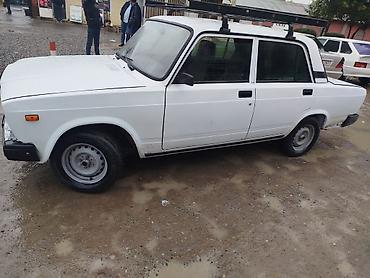 lada 011: Model: LADA 2107, ağ rəng, sedan, 4 qapı Yanacaq: Benzin Sürətlər — 1