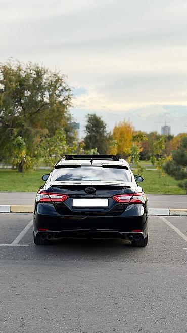 автомобиль джип: Toyota Camry: 2020 г., 2.5 л, Автомат, Бензин, Седан — 6