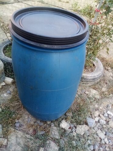 Tulumlar: Bak, Plastik, 130 l l, İşlənmiş, Ünvandan götürmə