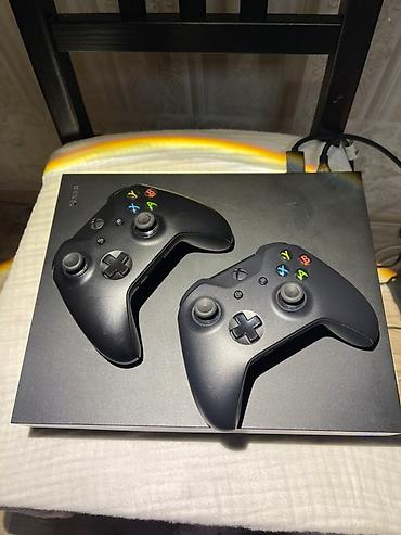 xbox core: Срочно Игровая консоль Xbox One X (черная) + 2 беспроводных « — 2