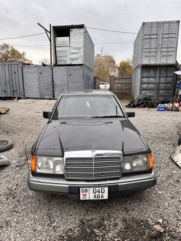 Mercedes-Benz: Mercedes-Benz E-Class: 1992 г., 3 л, Механика, Бензин, Седан