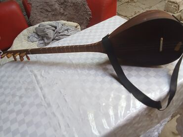 Akustik saz, musiqi həvəskarları və ifaçılar üçün əla seçimdir