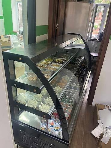 , Soyuducu vitrin 500 Azn. Yenidir, 1 ay evvel alınıb.Ölçü uzunluq 2 — 1