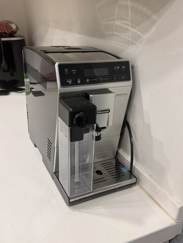 süd seperatoru: Кофемашина Delonghi, Автоматические, С резервуаром для воды