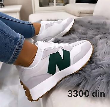 Patike: New Balance patike

CLASSIC

36-46

Cene su na slikama — 6