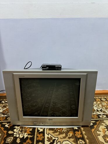 телевизор новый: Телевизор LG Flatron
+Цифровая приставка
