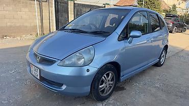 кью 05: Honda Fit: 2002 г., Автомат, Бензин, Хэтчбэк — 4