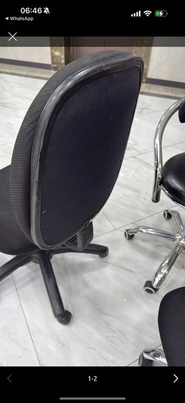 ofis oturacagı: Krəslo təmiri ve kowa cekimmesi