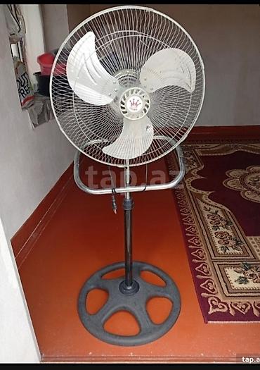 - Salam iki ədəd Dəmirli vintiyator satılır işlənmiş biri ayagli