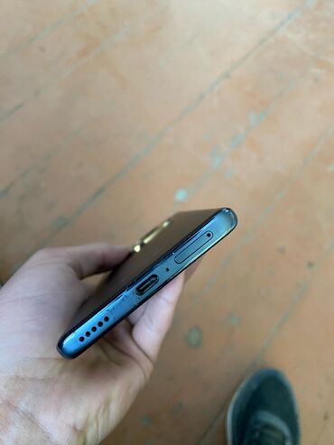 арзан баадагы телефон: Honor X9b, Б/у, 256 ГБ, цвет - Черный, 2 SIM