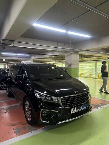 Kia: Kia Carnival: 2019 г. — 2