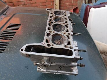 Auto delovi: Glava motor Lada 2121,21213 Niva br.3. Polovna, ocuvana. Skinuta sa — 11
