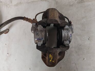 Auto delovi: Kočiona klešta leva i desna Lada 7 Riva broj 2. Polovna, očuvana — 9