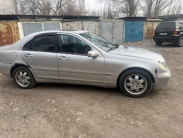 Mercedes-Benz: Mercedes-Benz C-Class: 2000 г., Седан — 3