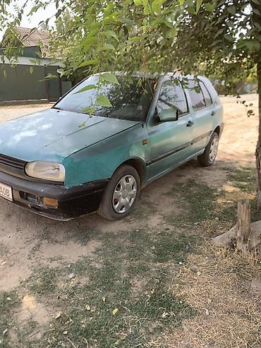 golf b4: Volkswagen Golf: 1993 г., 1.6 л, Механика, Бензин, Хэтчбэк — 4