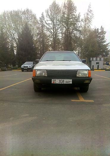 Audi: Audi 100: 1988 г., Седан — 2