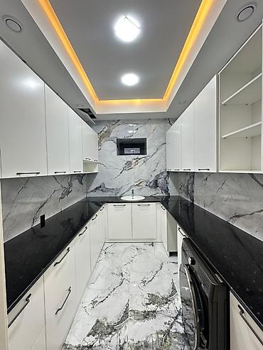 Продажа коттеджей и домов: 4 комнаты, 550 м², 8 соток, Бишкек, Ынтымак ж/м at lalafo.kg — 11 Продажа коттеджей и домов: 4 комнаты, 550 м², 8 соток, Бишкек, Ынтымак ж/м — 11