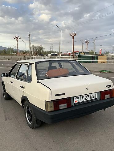 zil 130: ВАЗ (ЛАДА) 21099: 1993 г., 1.5 л, Механика, Бензин, Седан — 4