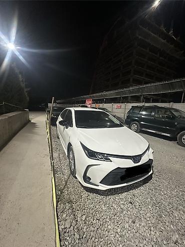 штабелер электрический бу: Toyota Corolla: 2021 г., 1.8 л, Вариатор, Гибрид, Седан — 8
