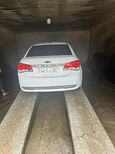 014 turbo az: Chevrolet Cruze: 1.4 l | 2014 il 244000 km Sedan — 1