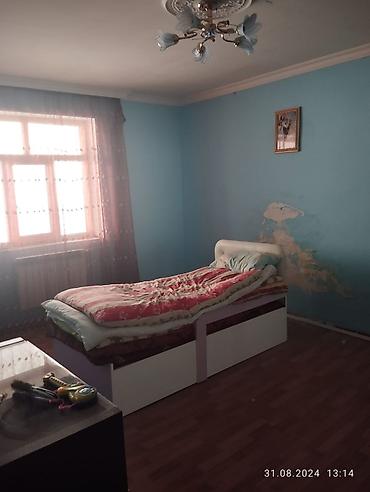 masazirda ev: Geniş və işıqlı mənzil təqdim olunur. Böyük zalı, hündür tavanı və — 4