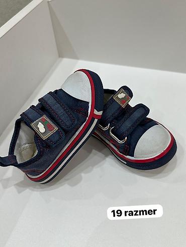 Baha alinib. yaxwi veziyyetdedi. 19 razmer lalafo.az -da Baha alinib. yaxwi veziyyetdedi. 19 razmer