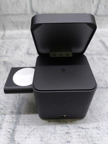 Зарядные устройства: Зарядное устройство Anker для APPLE *Anker MagGo Wireless Station