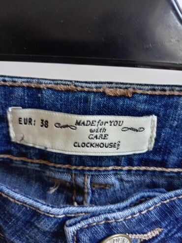 Ostale pantalone: POVOLJNO, SUPER MODERNE kapri farmerke C&A od elastičnog džinsa — 8