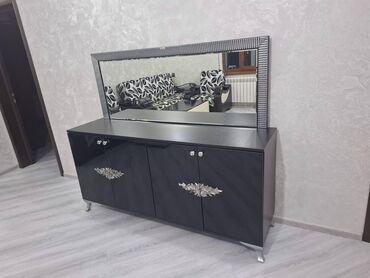 Divan və kreslo dəstləri: İşlənmiş, Divan, 2 kreslo, Divan, Jurnal masası, Bazalı, Açılan -da lalafo.az — 4 Divan və kreslo dəstləri: İşlənmiş, Divan, 2 kreslo, Divan, Jurnal masası, Bazalı, Açılan — 4