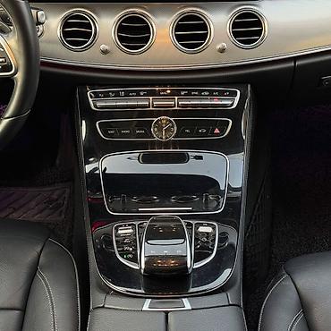 210 4.3: Mercedes-Benz E-Class: 2019 г., 2 л, Автомат, Бензин, Седан — 10