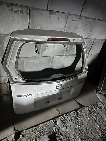 Крышка багажника Mazda Premacy - Оригинальная задняя дверь (крышка